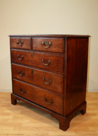 Antieke Engelse commode 18e eeuw