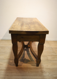 Antieke sidetable