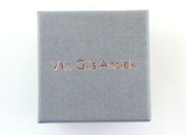 Zilveren oorclips met barnsteen, N.E. From ca. 1960