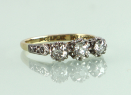 Goud platina Art Deco ring oudslijpsel diamanten
