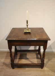 Antieke Spaanse  kandelaar, ca 1700