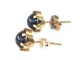 Gouden oorbellen, oorstekers met onyx