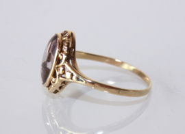 Antieke 14 karaat gouden ring met amethist