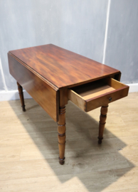 Antieke Engelse Pembroketafel, sidetable