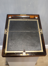 Antieke Engelse schrijfkist met geheime vakjes