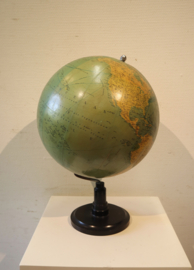 Vintage staatkundige globe SVH