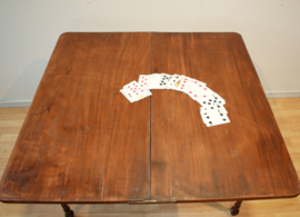 Antieke kaarttafel, bridgetafel