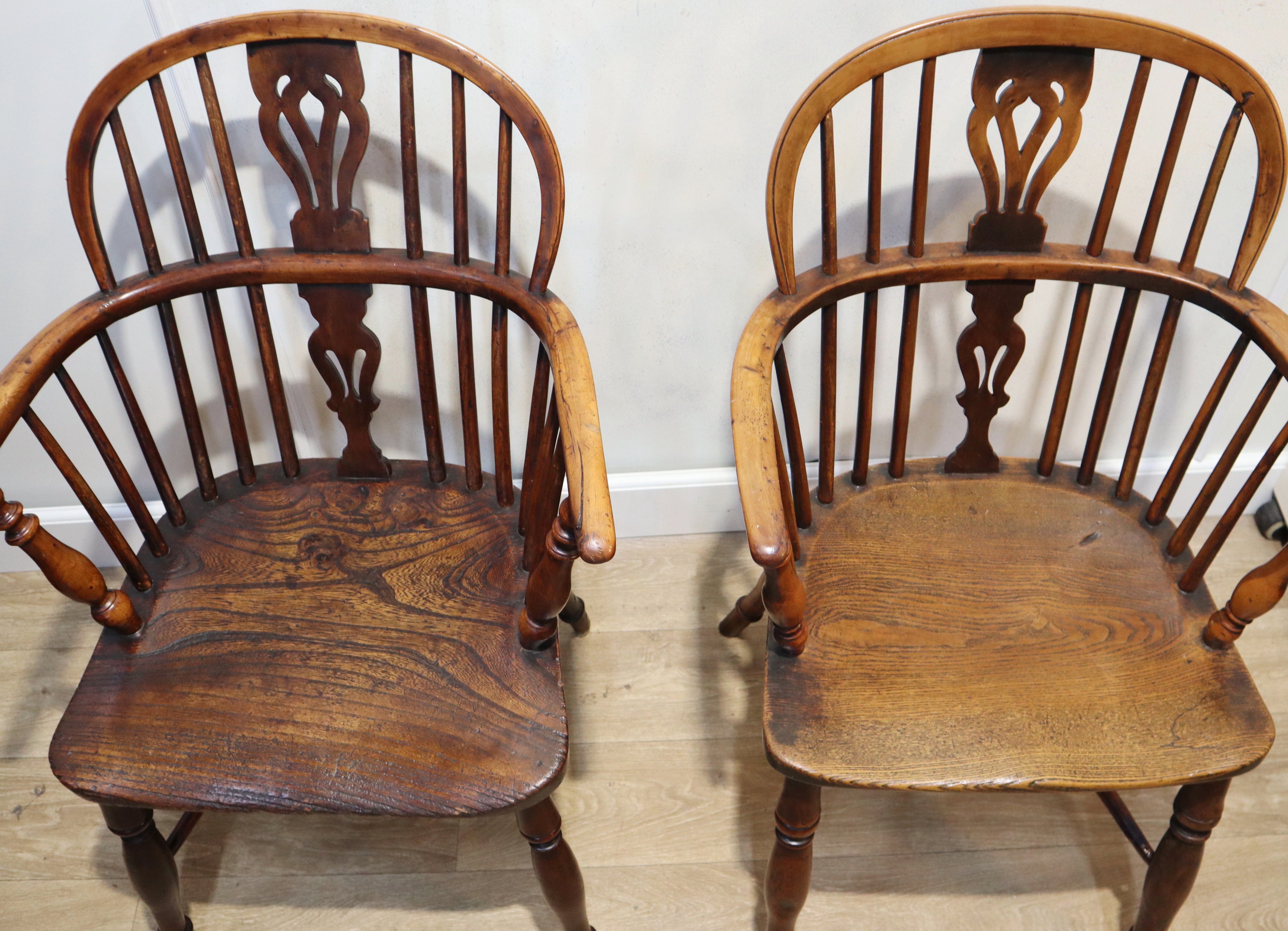 Set antieke Windsor armstoelen, taxushout