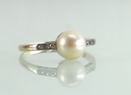 Antieke Art  Deco gouden ring met parel en diamant
