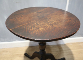 Antieke Engelse tilttoptafel, 18e eeuw