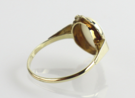 Vintage gouden ring met opaal