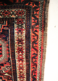 Antiek Perzisch kleed Belouche 88 x193 cm.