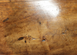 Antieke tafel, 18e  eeuw
