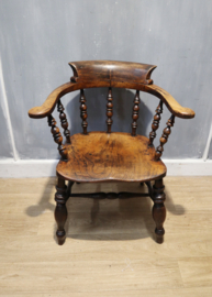 Antieke Engelse captainchair, 19e eeuw