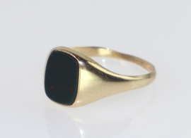 Vintage gouden ring, zegelring, met heliotroop