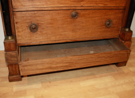 Antieke Hollandse chiffoniere