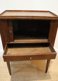 Antiek Hollands nachtkastje
