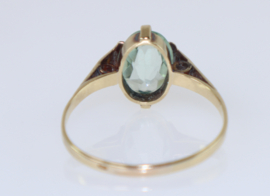 Bijzondere vintage gouden ring met annagroen-glas