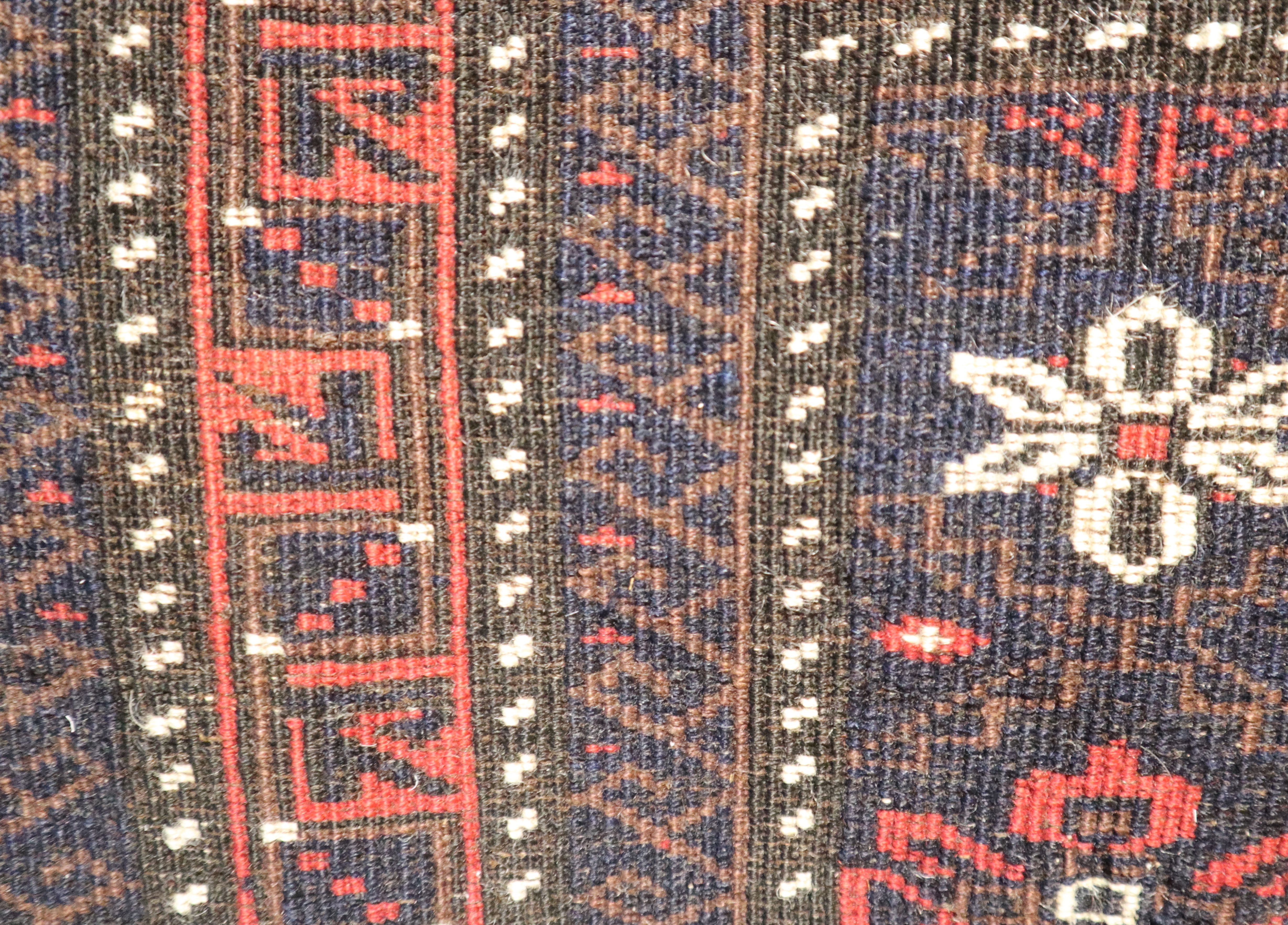 Antiek Perzisch kleedje Belouche 75  x 57 cm