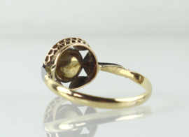 Antieke 18 karaat gouden ring met parel
