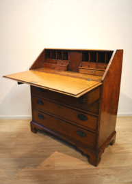Antieke Engelse secretaire