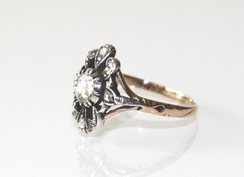 afstuderen bovenstaand Verzending Antieke goud en zilveren ring met roosdiamanten | Sieraden | Van Gils Antiek