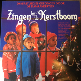 Damrakkertjes – Zingen Bij De Kerstboom