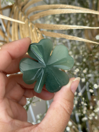 Lot's of luck - gemstone Clover 🍀