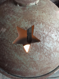 Hanger ijzeren bol met sterren 23,5cm drsn.