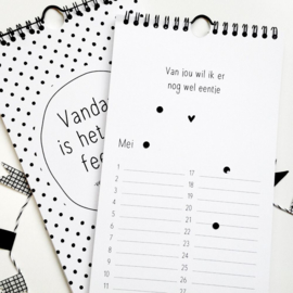Verjaardagskalender zwart wit