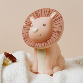 ATELIER PIERRE JUNIOR | Nachtlamp Hakuna Leeuw magnolia (oplaadbaar)