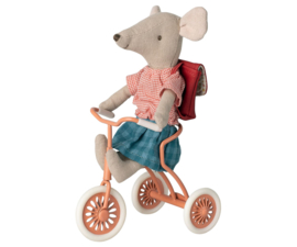 MAILEG | Muis grote zus met rode rugzak - Tricycle mouse big sister