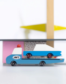 CANDYLAB | Jane's Tow Truck - takelwagen