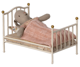 MAILEG | Poppenhuis vintage bed wit - muis