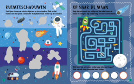 REBO | Sticker- en doeboek de ruimte met 1000 stickers