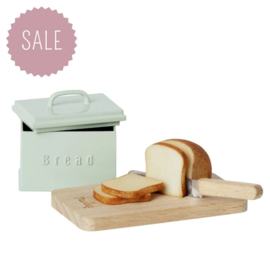MAILEG | Poppenhuis brood box met mes & brood - miniatuur
