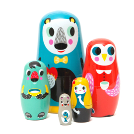 PETIT MONKEY | Nesting dolls in the wood