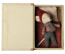MAILEG | Kerstmuisje baby in boek