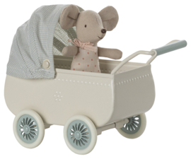 MAILEG | Poppenhuis wandelwagen mint met baby muis