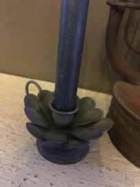 Zinken kandelaartje
