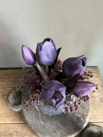 Pot met kunst tulpen