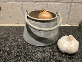 Zinken bakje