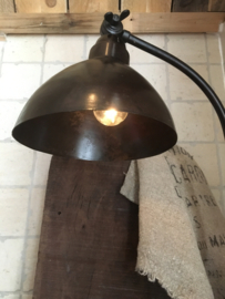 Stoere bruin metalen tafellamp