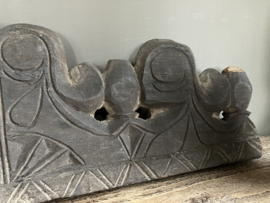 Zwaar houten ornament