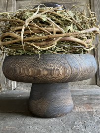 Houten schaaltje op voet, plateau