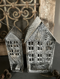 Metalen huisje, middel