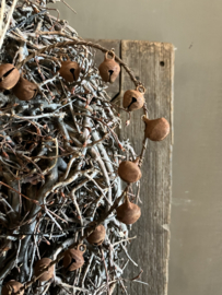 Metalen hart met belletjes