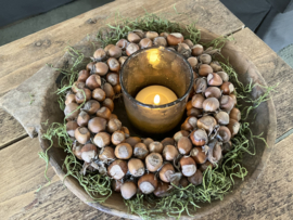 Krans met hazelnoten 23cm
