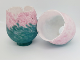 Vintage melkglas lampenkapjes, roze met blauw