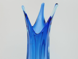 Vintage blauwe, glazen vaas,  model tulp